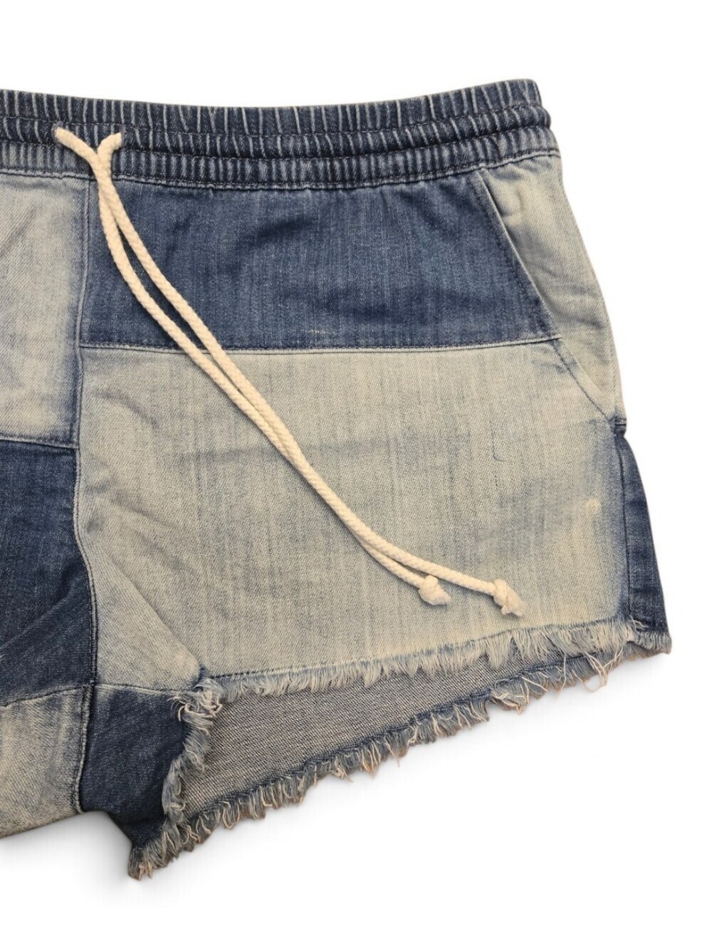 Aerie Two-Tone Patchwork Shorts - Picture 4 of 6